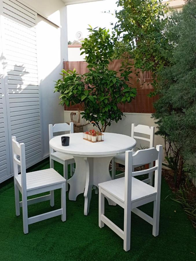 Το Διαμερισμα Τησ Μαιρησ Or Mary'S Apartment Paradisi  Bagian luar foto